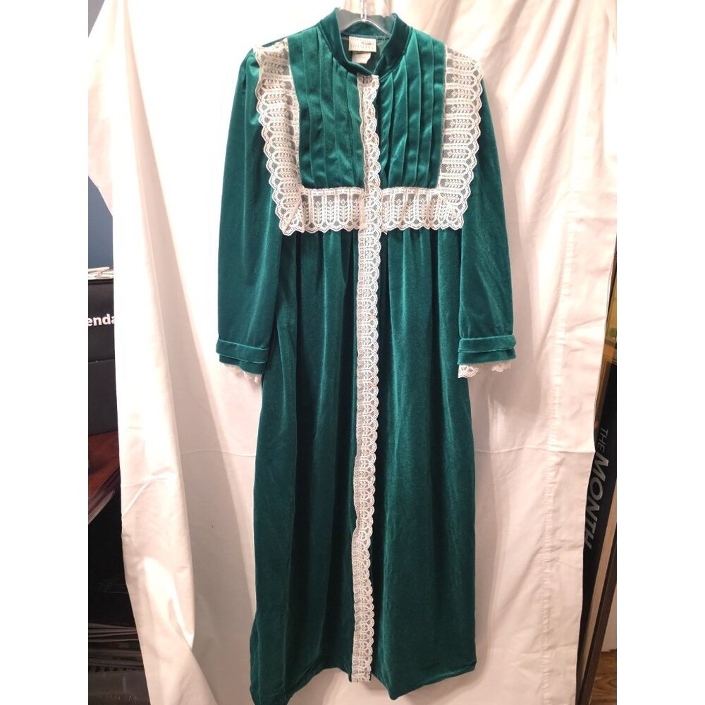 Gilligan O'Malley Womens Nightgown Vintage Velvet Velour Snap Long Green Small